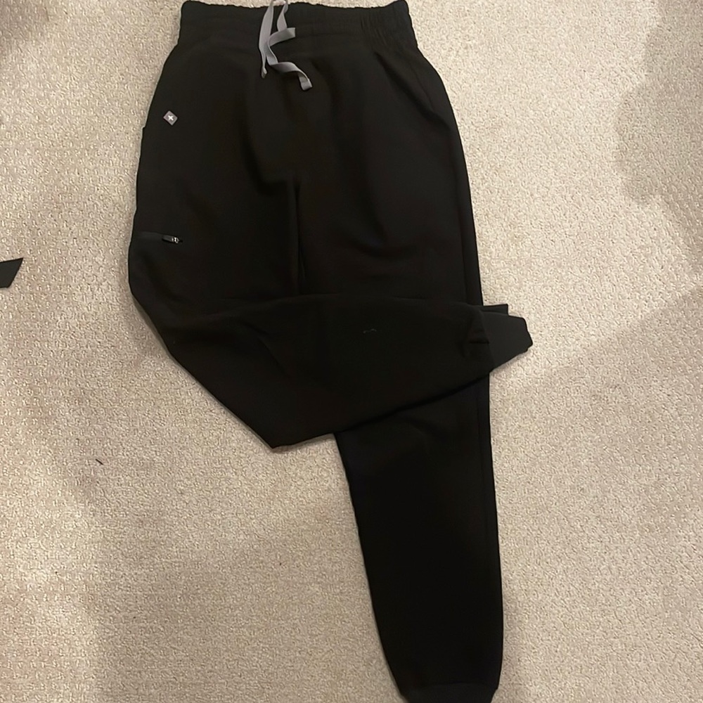 *2 PAIRS* Figs Black Track Joggers with Gray Drawstring